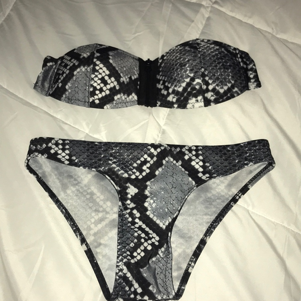 Bikini